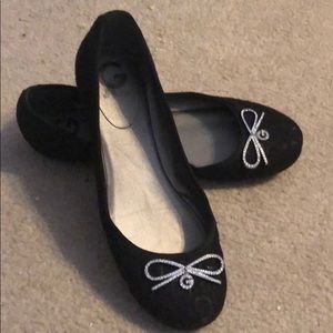 Size 9 Guess ballet flats